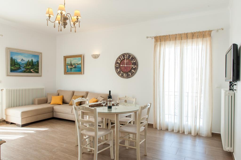 Panos Apartment Naousa Náousa Exterior foto
